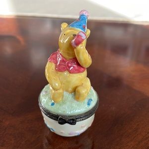 Winnie the Pooh porcelain box